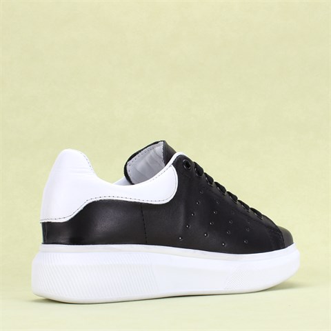Siyah Beyaz Kalın Taban Bağcıklı Kadın Sneaker 721 27800-17035